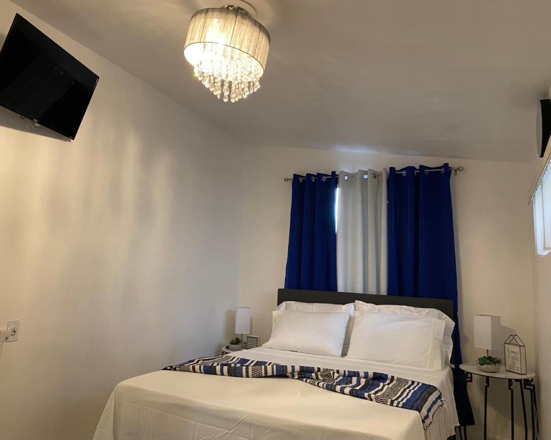 Beautiful House 7 Min From Miami Airport W Free Parking Apartment ภายนอก รูปภาพ