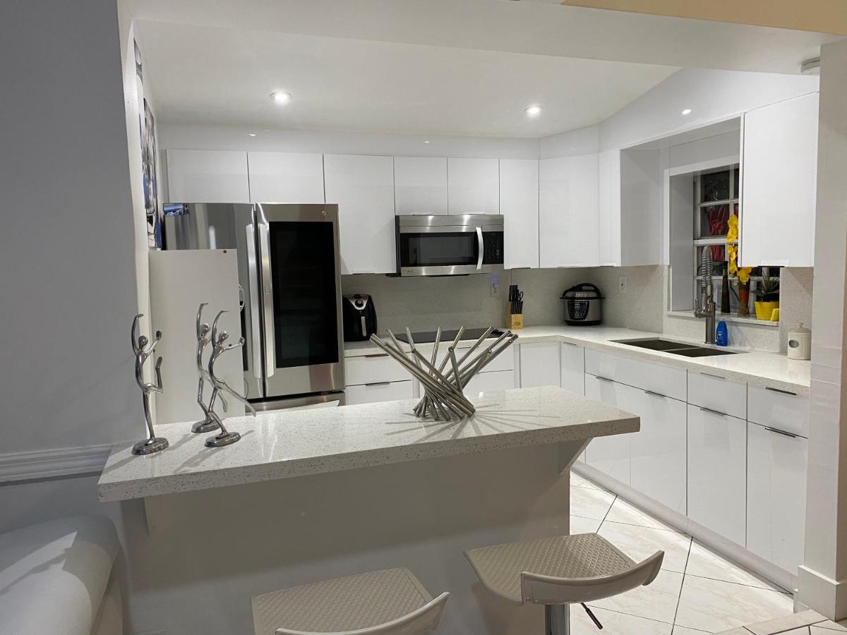 Beautiful House 7 Min From Miami Airport W Free Parking Apartment ภายนอก รูปภาพ